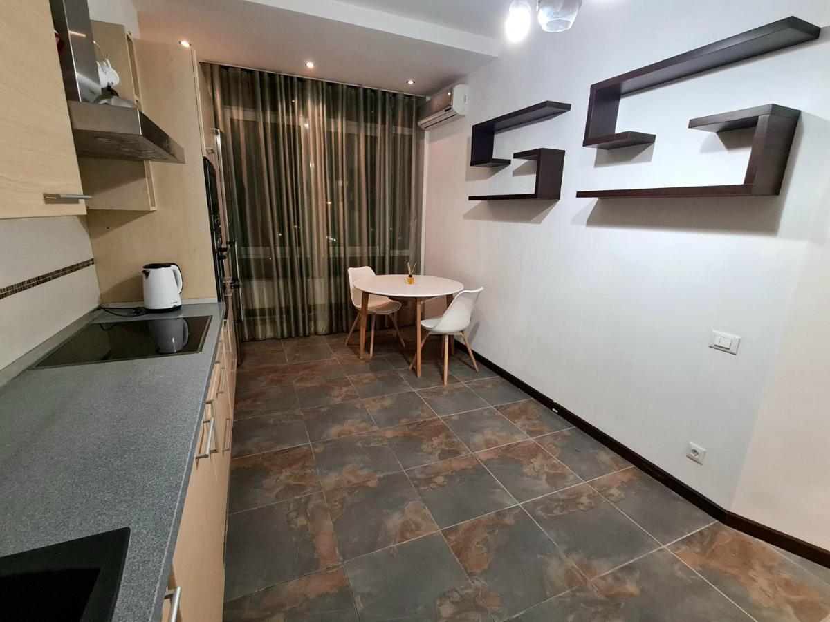 Sigurd Hall Apartments Odessa Eksteriør bilde